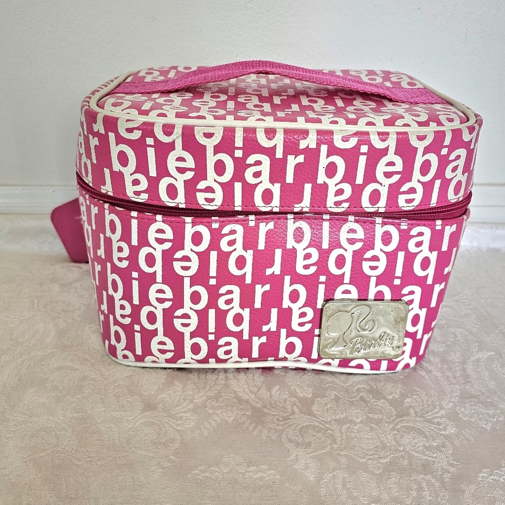 Vintage 2003 Barbie Mini Travel/Makeup Style/Train Case Bag
